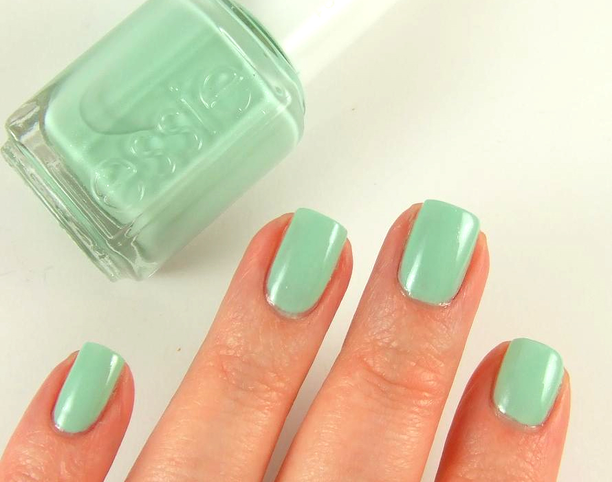 essie fashion playground